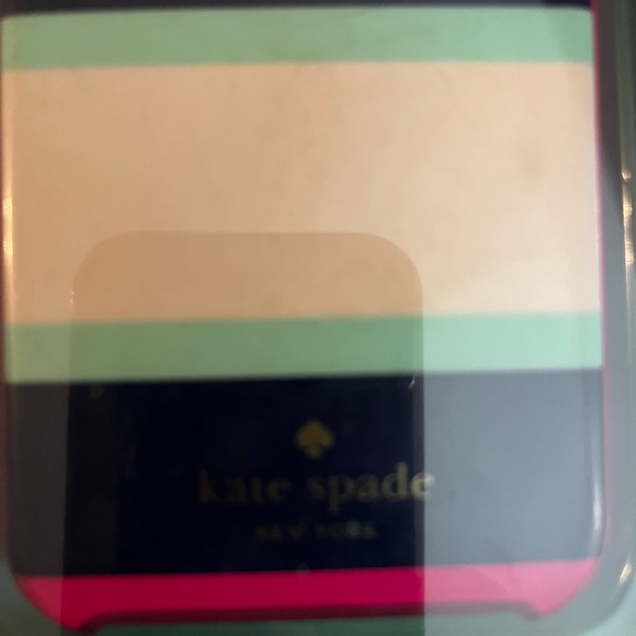 Authentic Kate Spade iPhone 6 case. - Picture 3 of 4